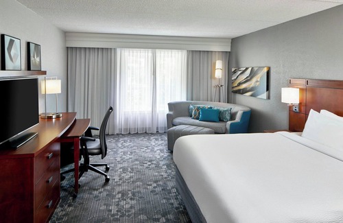 Rochester Hotel | Courtyard by Marriott Rochester East/Penfield