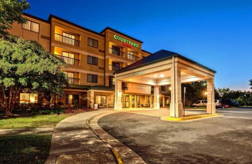 Springfield Hotel | Courtyard by Marriott Springfield