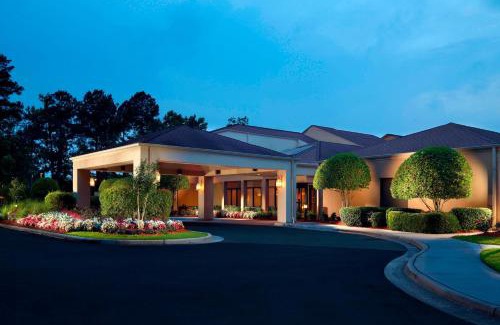 Savannah Hotel | Courtyard by Marriott Savannah Midtown