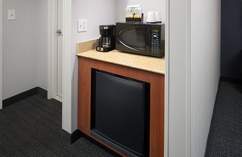 Shelton Hotel | Courtyard By Marriott Shelton