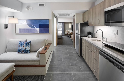 Shelton Hotel | Courtyard By Marriott Shelton
