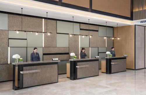 Lougang Hotel | Courtyard by Marriott Shenzhen Bao'an