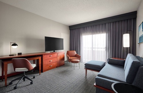 Creve Coeur Hotel | Courtyard by Marriott St Louis Creve Coeur