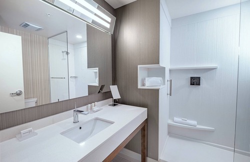 Toledo Hotel | Courtyard by Marriott Toledo West