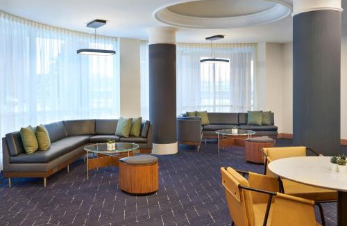 Thornhill Hotel | Courtyard by Marriott Toronto Markham