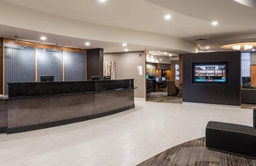 Vaughan Hotel | Courtyard by Marriott Toronto Vaughan