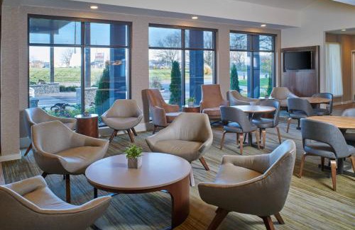 Indianapolis Hotel | Courtyard by Marriott Indianapolis Castleton