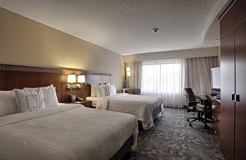 Wall Township Hotel | Courtyard by Marriott Wall at Monmouth Shores Corporate Park
