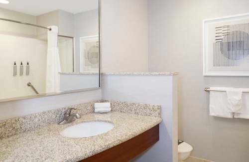 New Albany Hotel | Courtyard Columbus New Albany