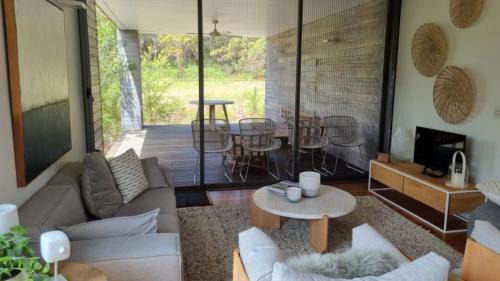 Hawks Nest House | Courtyard House On Mungo