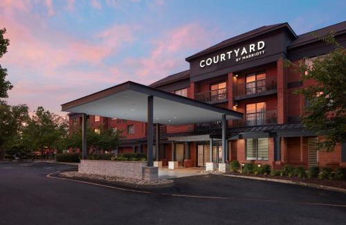 Newport News Hotel | Courtyard Newport News Yorktown