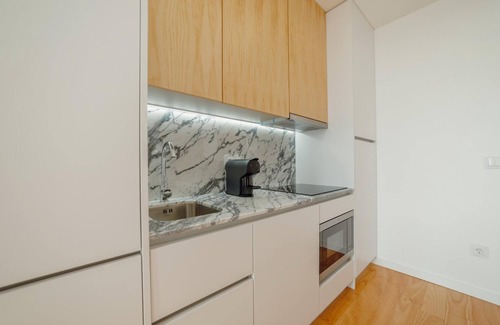 Campanha Apartment | Courtyard Oporto Design Apartment F