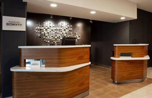 Fairvilla Hotel | Courtyard Orlando Altamonte Springs Maitland