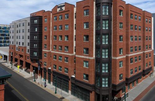 Downtown Syracuse Hotel | Courtyard Syracuse Downtown at Armory Square