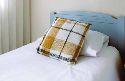 Bravaes Hotel | COVA DE LOBO