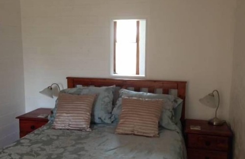 St Helens House | Cove Cottage on the Esplanade