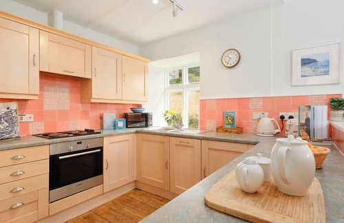 Porthgwarra Cottage | COVE COTTAGE, pet friendly, character holiday cottage in Porthgwarra