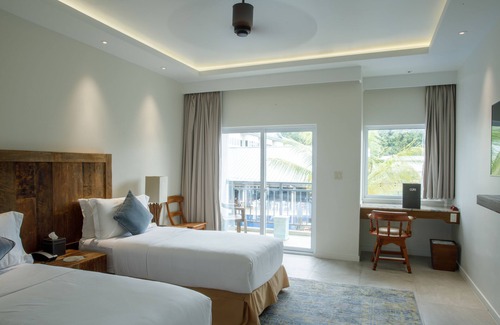 Koror Hotel | Cove Resort Palau