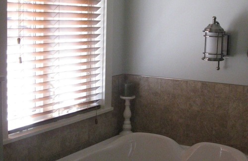 Upper Blandford Cottage | Cove's Mooring -Near Chester NS - Deep Cove -Hubbards