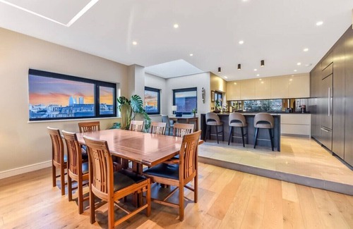 London City Centre Apartment | Covent Garden Penthouse - Large Terrace *Central*
