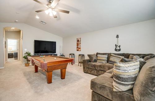 Surprise House | Covered Patio and Community Pool Home in Surprise