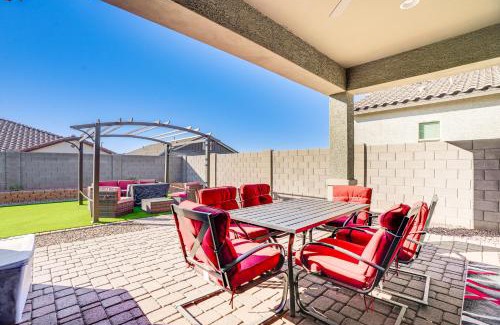 Surprise House | Covered Patio and Community Pool Home in Surprise