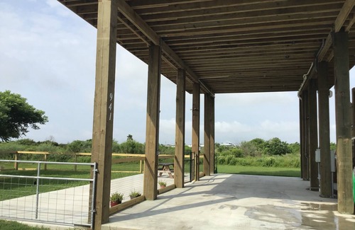 Crystal Beach House | Covered RV Space @ Crystal Beach Texas! Walking distance to the Beach!