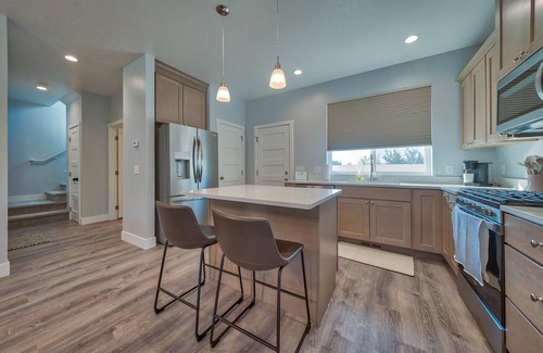 Cody House | -:- Cowboy Casa -:- Modern New Construction - 3BR+