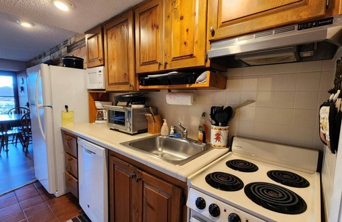 River Ranch Condo | Cowboy Up! River Ranch Ground Floor Cottage w Porch! 162