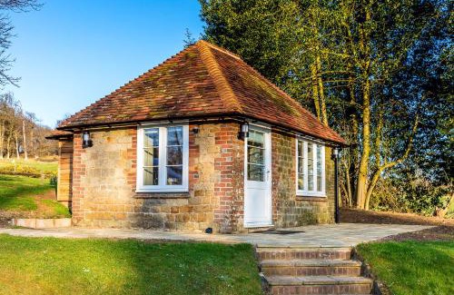 Easebourne Hotel | Cowdray Lodge B&B rooms
