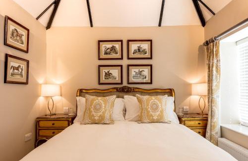 Easebourne Hotel | Cowdray Lodge B&B rooms