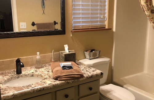 Ruidoso Cabin | Cowhide Creek Cabin with WiFi and A/C