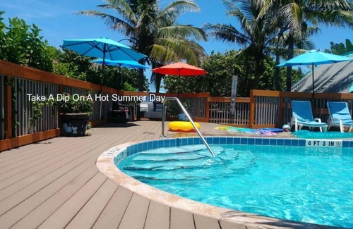 Melbourne Beach House | Cowrie Resort