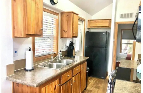 Austin Cabin | Coyote cabin in 2 acre boutique tiny home resort with pool!