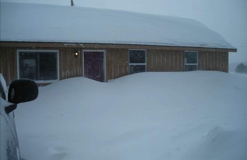 Constableville Cabin | Coyote Den, Snowmobile-Guest Cabin-Constableville, ~NY~