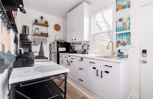 Central City Apartment | Cozy 1 Bdr Near Liberty Park Downtown SLC