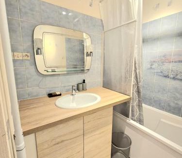Saint-Pierre-des-Corps Apartment | Cozy 1 bedroom, 10 min walk to train station