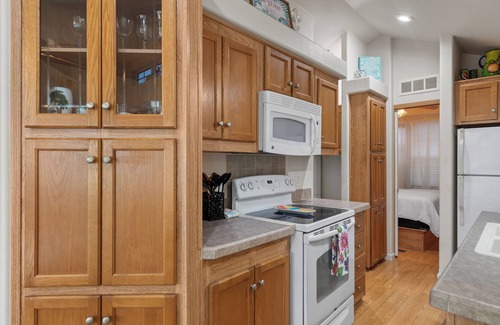 Port Isabel Cottage | Cozy 1 bed retreat in Port Isabel, perfect for a getaway.