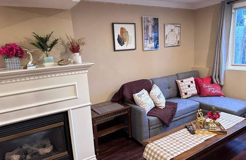 Courtice Apartment | Cozy 1-bedroom apartment Courtice. Pet Friendly !