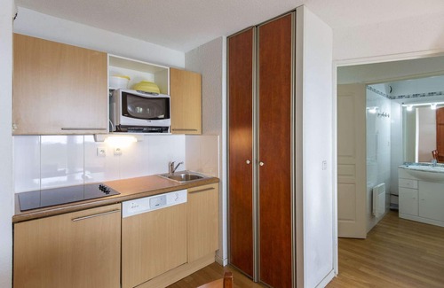 La Mongie Apartment | Cozy 1-Bedroom Apartment for 4 with Indoor Pool, Fitness Room, and Ski Access in the French Pyrenees