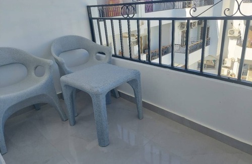Al Mamsha El Seyahi Apartment | Cozy 1-bedroom apartment with WiFi, AC in enchanting Hurghada, Egypt