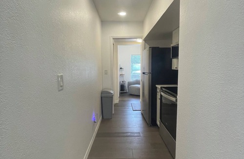 Seminole Apartment | Cozy 1-bedroom apartment in pleasant Seminole with WiFi, AC