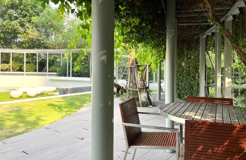 Bang Chak Apartment | Cozy 1-bedroom apartment in downtown, Bangkok,high speed wifi, 400m to sky train