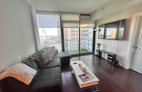 North Buckhead Apartment | Cozy 1-bedroom apartment in fabulous Buckhead Atlanta with WiFi, AC, fitness gym