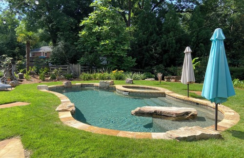Roswell Apartment | Cozy 1-bedroom apartment in charming Roswell with pool