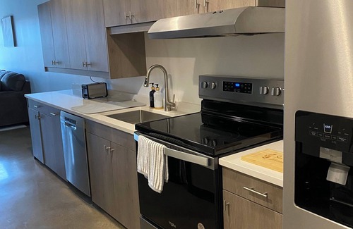 Aurora Apartment | Cozy 1-bedroom apartment in charming Aurora with WiFi, AC