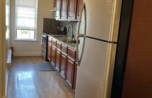 Ocean Hill Apartment | Cozy 1 Bedroom Apt in Bedstuy