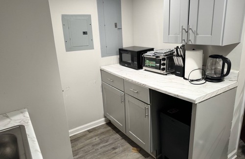 Downtown Baltimore House | Cozy 1-bedroom Basement apartment in Station North Bmore close to inner Harbor