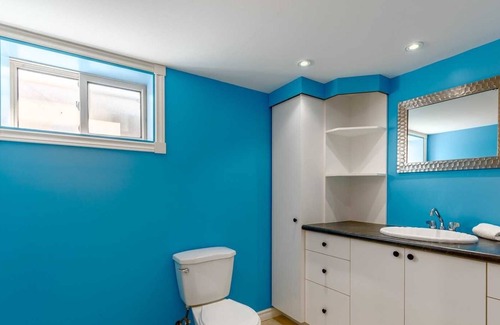 Durham Region House | Cozy 1-Bedroom Basement With Separate Entrance
