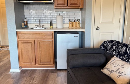 Branson West Condo | Cozy, 1-bedroom Branson Condo in the exclusive Stonebridge gated Community